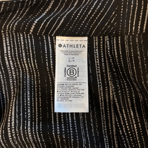 Athleta ARRIVAL Dress - EUC - Amara Stripe - Black & White - Petite Large - Picture 5 of 5